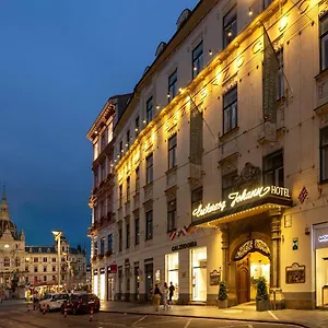 Palais-hotel Erzherzog Johann מלון